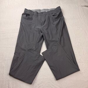 Adidas Men’s Gray Golf Pants Size 32x32 | Stretch Performance Athletic